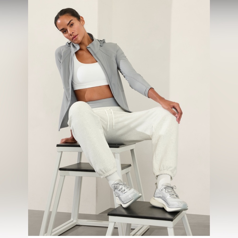 ATHLETA - Picture 2 of 13